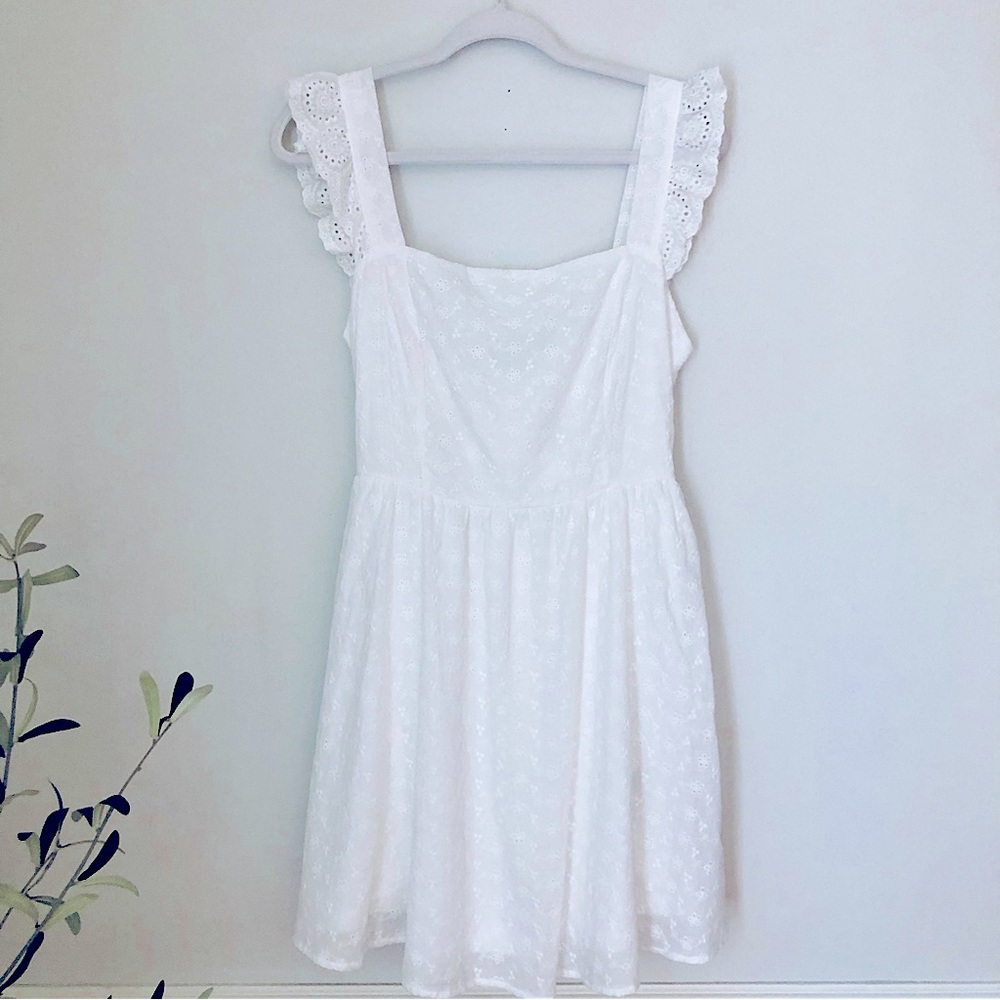SHEIN Prive' White Sundress with open back, ruffle straps, mini, A-line